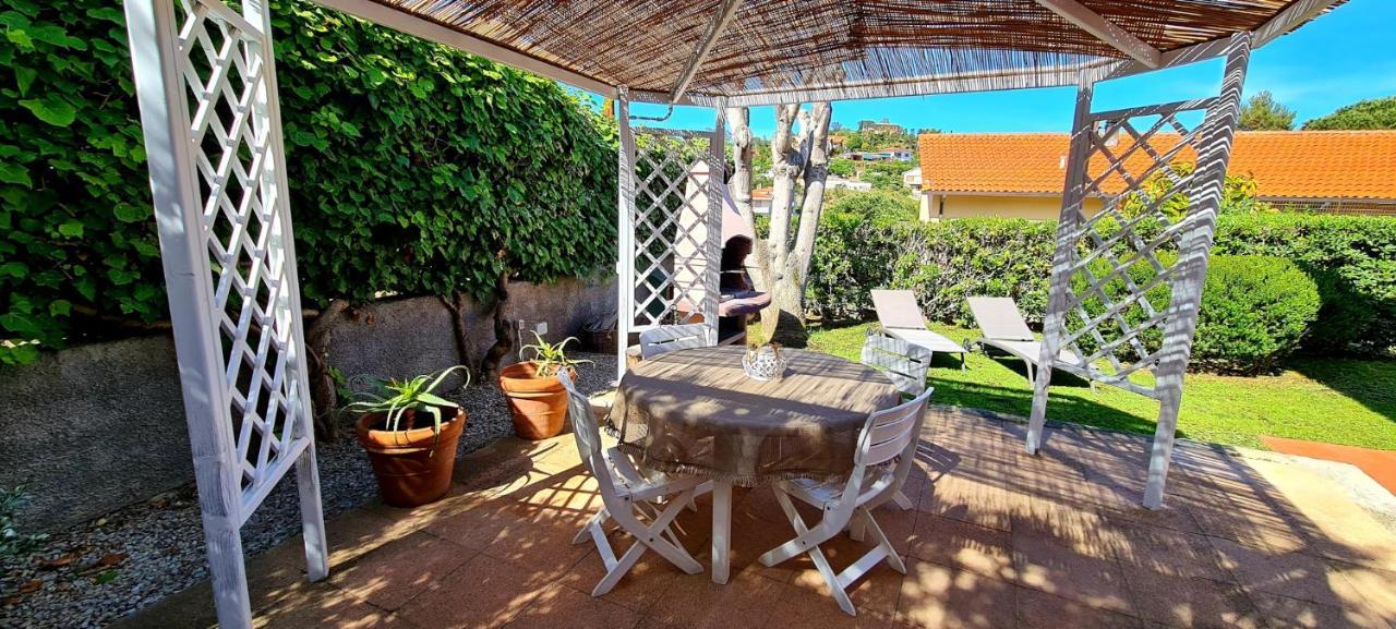 Villa Fiore Apartments Портоферрайо Екстер'єр фото